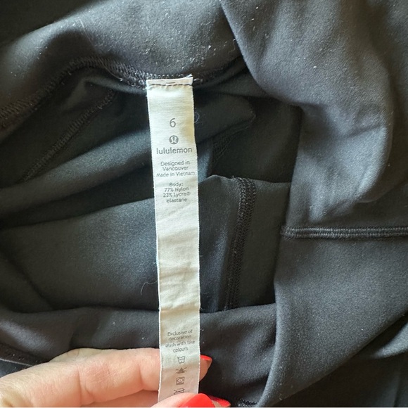 Lululemon In Movement leggings - Picture 2 of 5